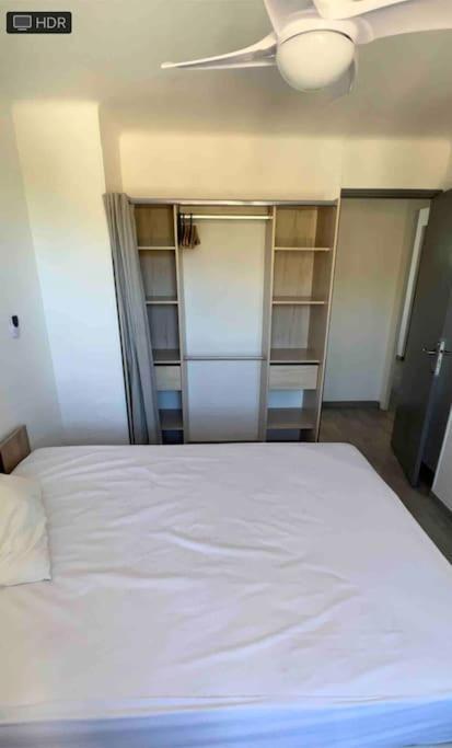 Superbe T3 Climatise Avec Balcon Parking Public Gratuit Marseille Exterior photo