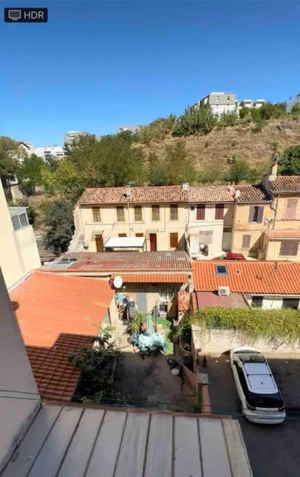 Superbe T3 Climatise Avec Balcon Parking Public Gratuit Marseille Exterior photo